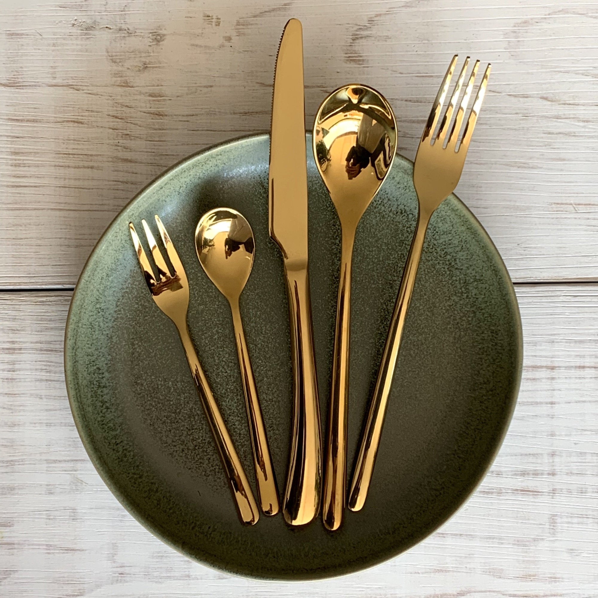 Cubiertos Dorados Zarek - Set 5 piezas